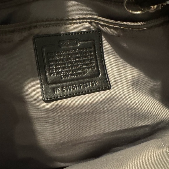 Coach Hampton SoHo Shoulder Bag Black F13732 - Picture 2 of 4